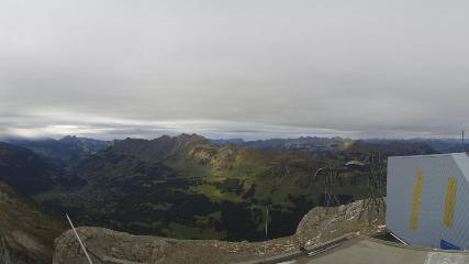Glacier 3000: Cabane 2525m (glacier3000.ch)