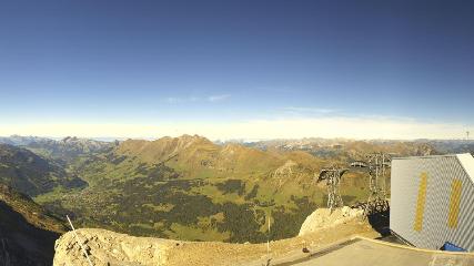Glacier 3000: Cabane 2525m (glacier3000.ch)