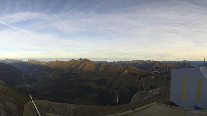Glacier 3000: Cabane 2525m (glacier3000.ch)