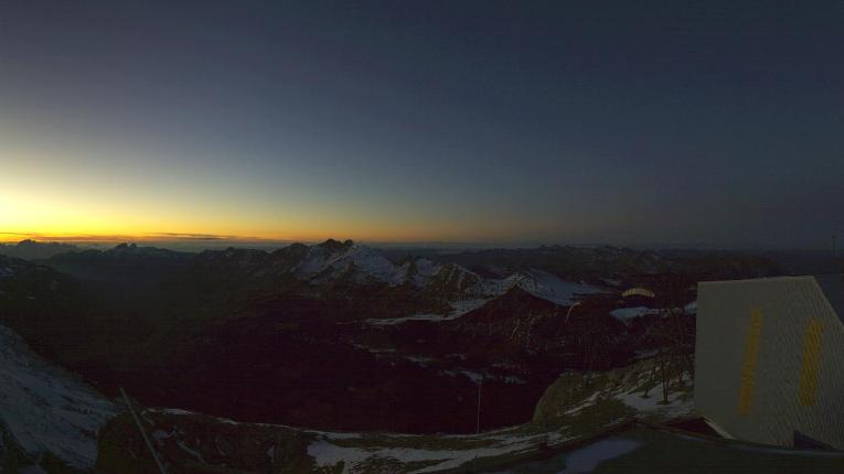 Webcam Glacier 3000: Cabane 2525m