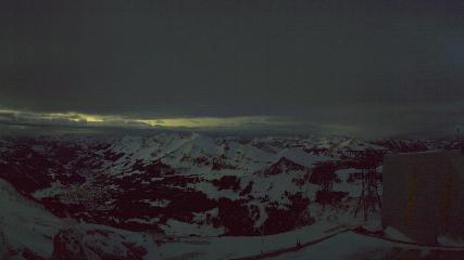 Glacier 3000: Cabane 2525m (glacier3000.ch)