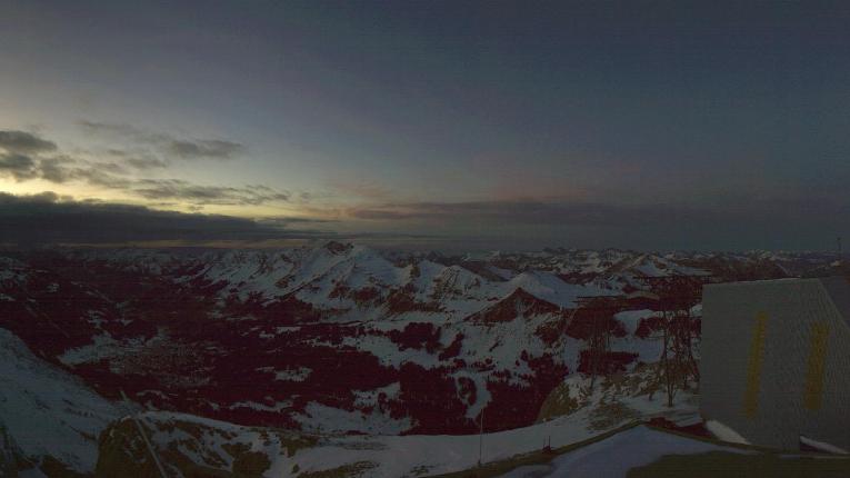 Webcam Glacier 3000: Cabane 2525m