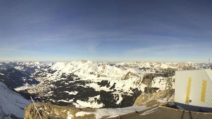 Glacier 3000: Cabane 2525m (glacier3000.ch)