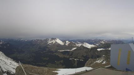 Glacier 3000: Cabane 2525m (glacier3000.ch)