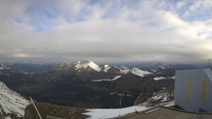 Glacier 3000: Cabane 2525m (glacier3000.ch)