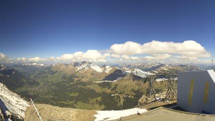Glacier 3000: Cabane 2525m (glacier3000.ch)