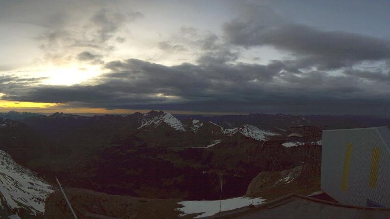 Webcam Glacier 3000: Cabane 2525m