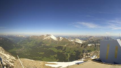 Glacier 3000: Cabane 2525m (glacier3000.ch)