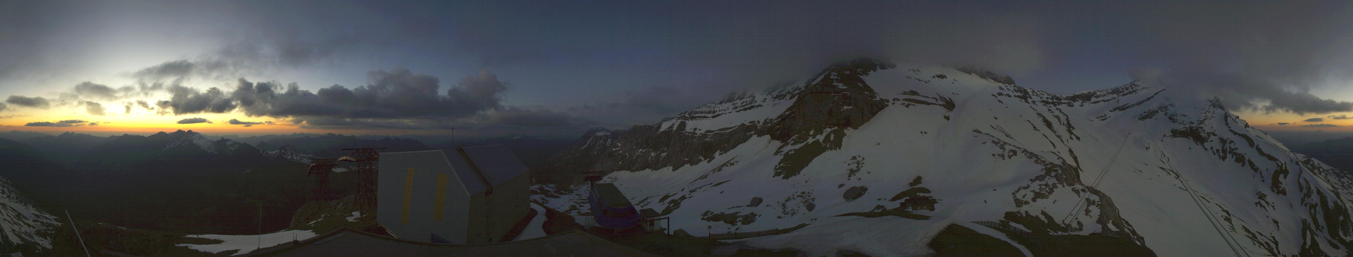 Webcam Glacier 3000: Cabane 2525m