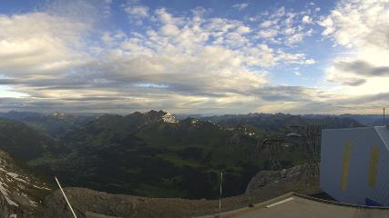Glacier 3000 webcam