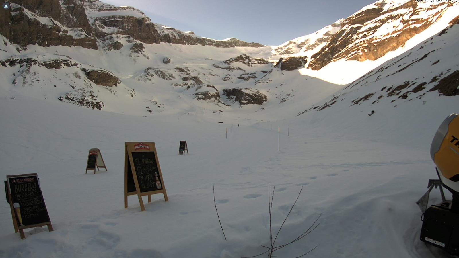 Webcam Glacier 3000: Oldenalp 1834m