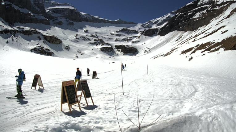 Webcam Glacier 3000: Oldenalp 1834m