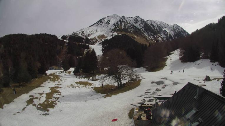 Webcam Grand Tourmalet: Bareges Lienz 1500m