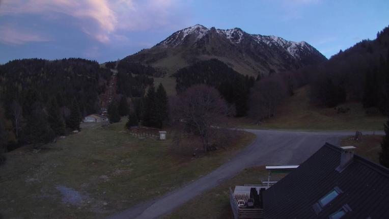 Webcam Grand Tourmalet: Bareges Lienz 1500m
