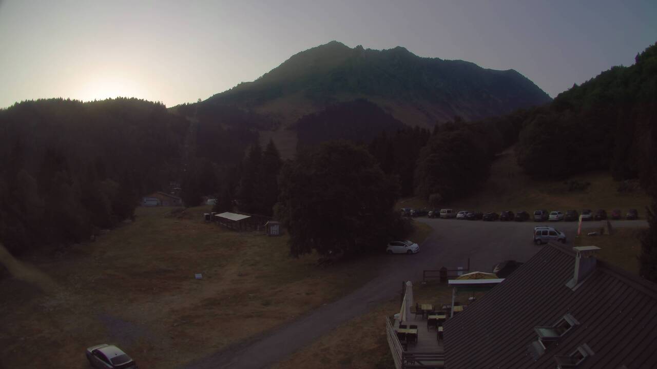 Webcam Grand Tourmalet: Bareges Lienz 1500m