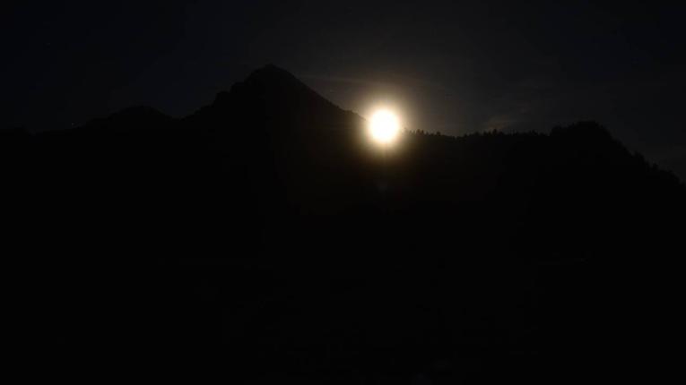 Webcam Grand Tourmalet: Bareges Tournaboup1450m
