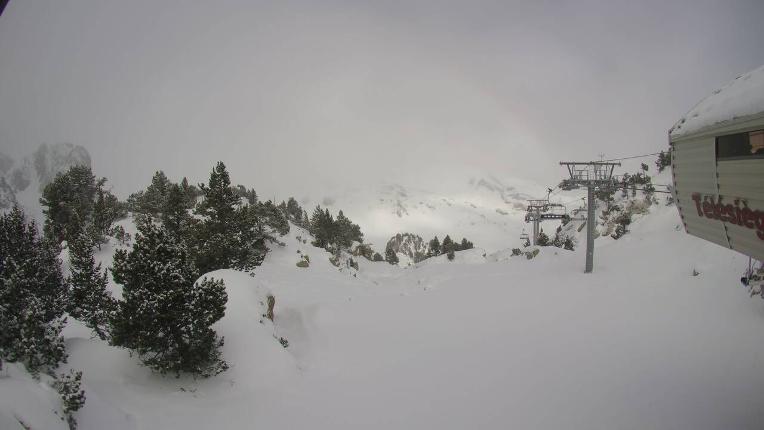 Webcam Grand Tourmalet: La Mongie Pourteilh - 2250m