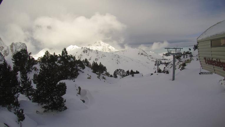 Webcam Grand Tourmalet: La Mongie Pourteilh - 2250m