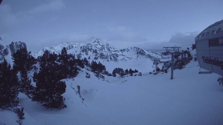 Webcam Grand Tourmalet: La Mongie Pourteilh - 2250m