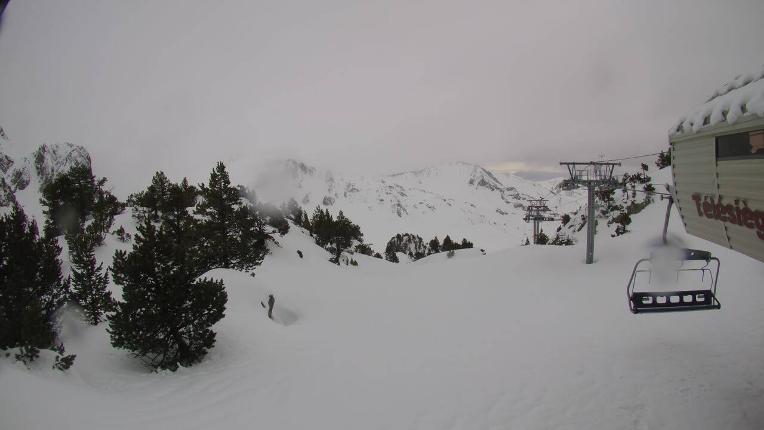 Webcam Grand Tourmalet: La Mongie Pourteilh - 2250m