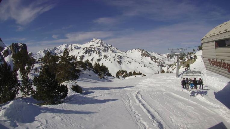 Webcam Grand Tourmalet: La Mongie Pourteilh - 2250m