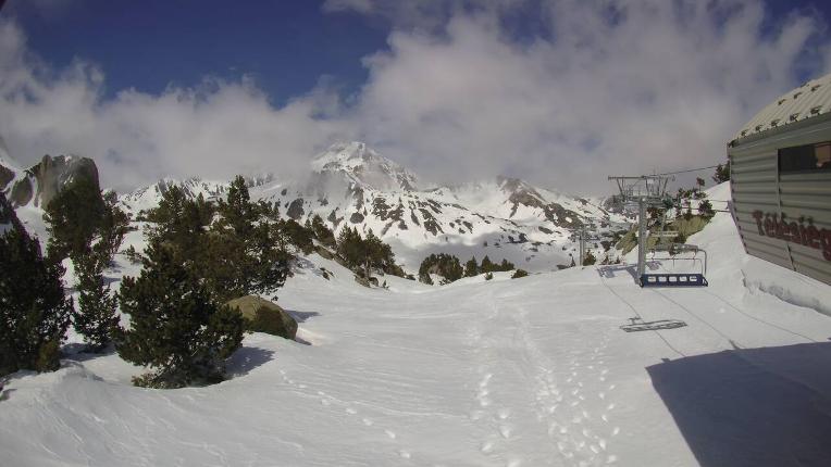 Webcam Grand Tourmalet: La Mongie Pourteilh - 2250m