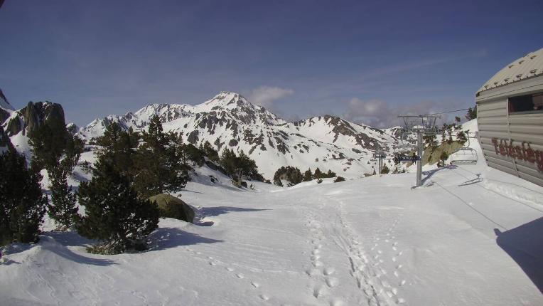 Webcam Grand Tourmalet: La Mongie Pourteilh - 2250m