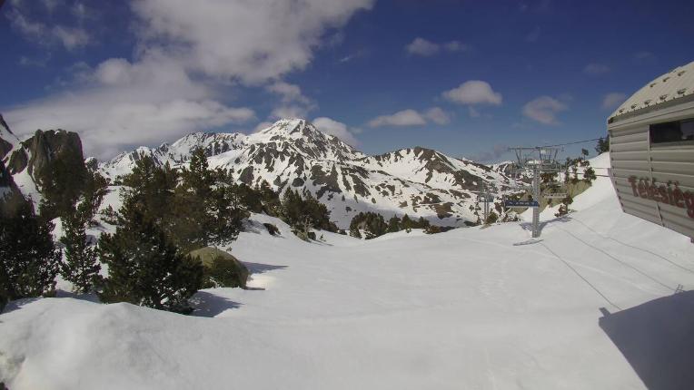 Webcam Grand Tourmalet: La Mongie Pourteilh - 2250m