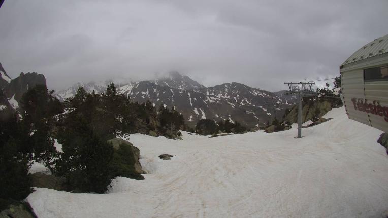 Webcam Grand Tourmalet: La Mongie Pourteilh - 2250m