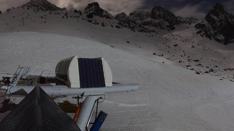 Webcam Grand Tourmalet: La Mongie Tourmalet - 1800m