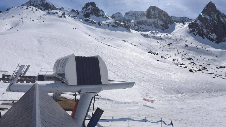 Webcam Grand Tourmalet: La Mongie Tourmalet - 1800m