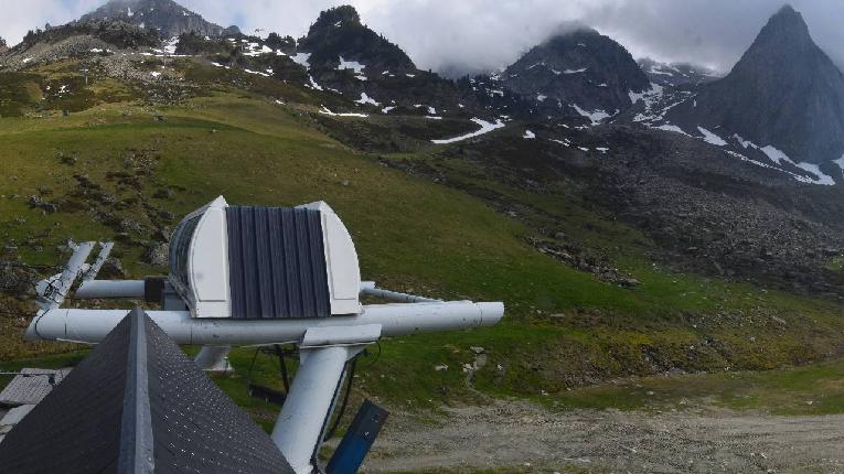 Webcam Grand Tourmalet: La Mongie Tourmalet - 1800m