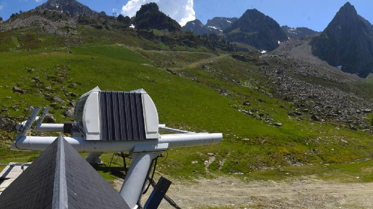 Webcam Grand Tourmalet: La Mongie Tourmalet - 1800m