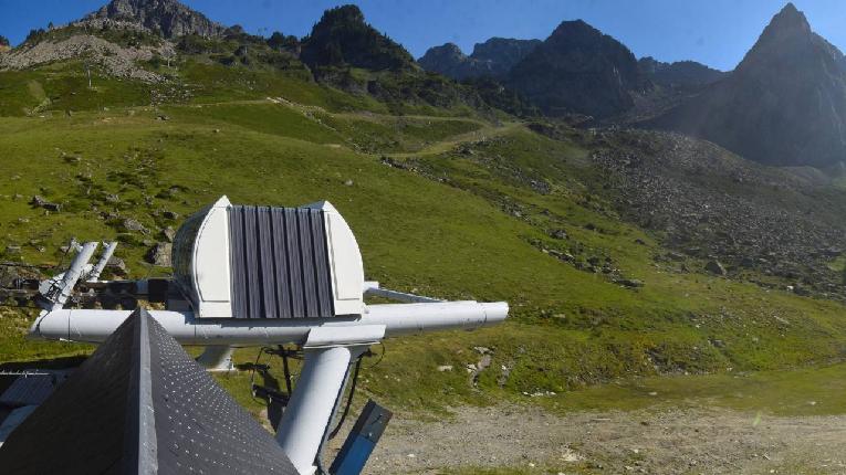 Webcam Grand Tourmalet: La Mongie Tourmalet - 1800m