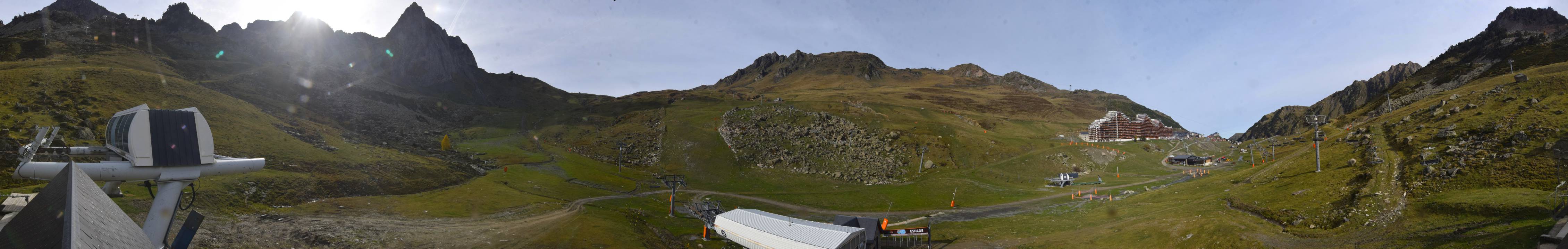 Webcam Grand Tourmalet: La Mongie Tourmalet - 1800m