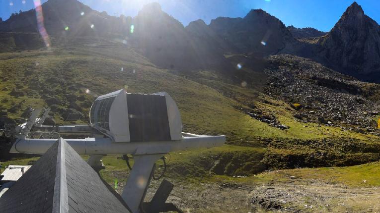 Webcam Grand Tourmalet: La Mongie Tourmalet - 1800m