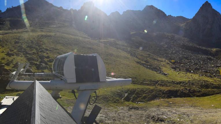 Webcam Grand Tourmalet: La Mongie Tourmalet - 1800m
