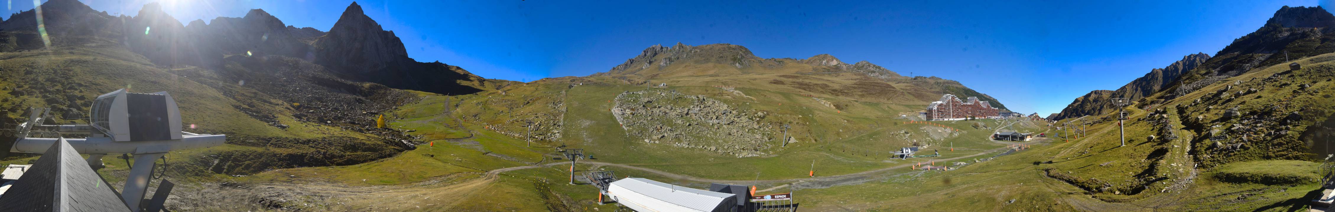 Webcam Grand Tourmalet: La Mongie Tourmalet - 1800m