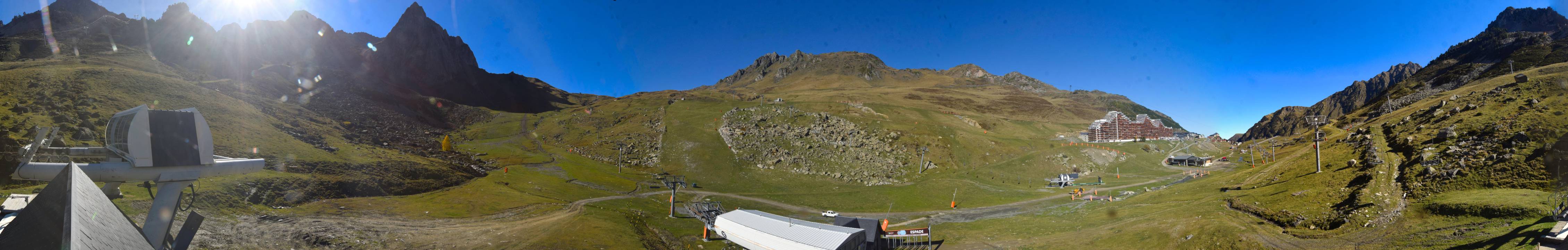 Webcam Grand Tourmalet: La Mongie Tourmalet - 1800m
