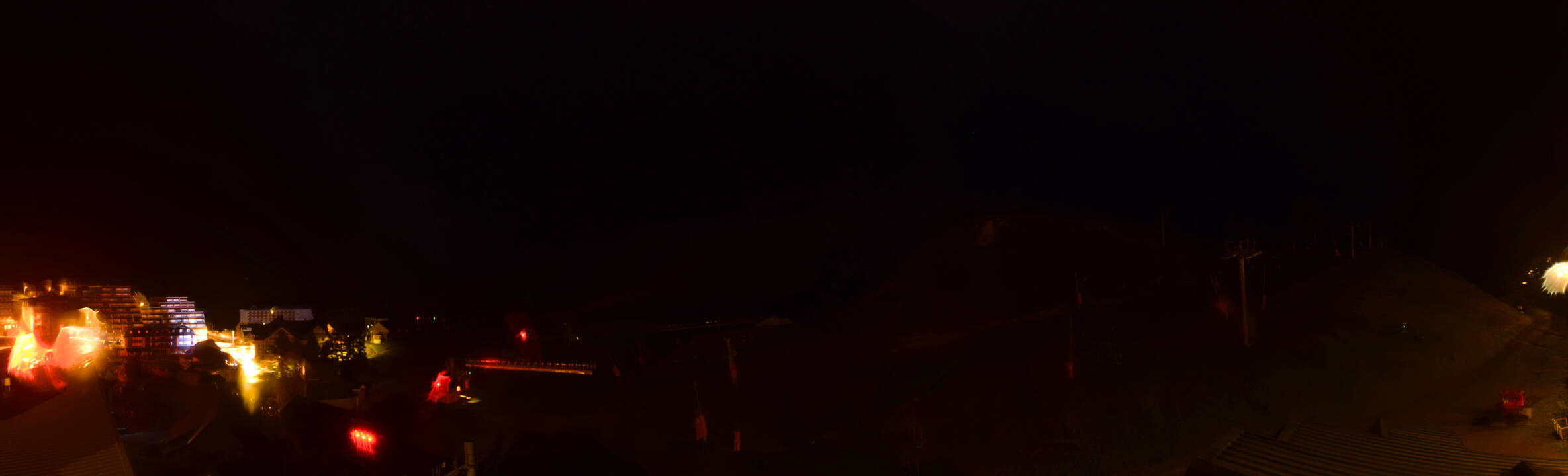 Webcam Grand Tourmalet: La mongie village - 1750m