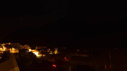 Grand Tourmalet: La mongie village - 1750m (skaping.com)