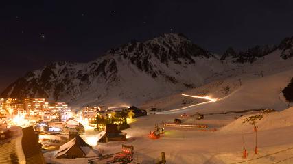 Grand Tourmalet: La mongie village - 1750m (skaping.com)