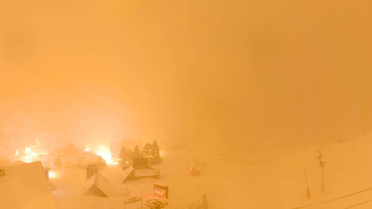 Webcam Grand Tourmalet: La mongie village - 1750m