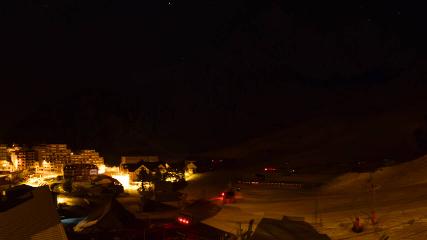 Grand Tourmalet: La mongie village - 1750m (skaping.com)