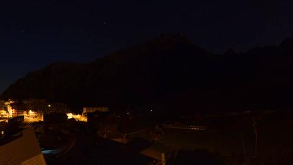 Grand Tourmalet: La mongie village - 1750m (skaping.com)