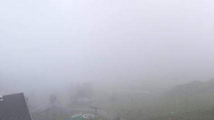 Grand Tourmalet: La mongie village - 1750m (skaping.com)