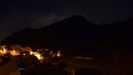 Grand Tourmalet: La mongie village - 1750m (skaping.com)