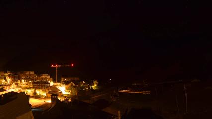 Grand Tourmalet: La mongie village - 1750m (skaping.com)