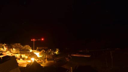 Grand Tourmalet: La mongie village - 1750m (skaping.com)
