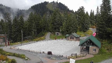 Grouse Mountain: Chalet Cam (grousemountain.com)